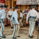 Występ zespołów Zawaternik i Ślebodni - III Konkurs Muzyk „Stefaniakowe Nuty” 2024 - Leśnica - Groń Występ zespołów Zawaternik i Ślebodni - III Konkurs Muzyk „Stefaniakowe Nuty” 2024 - Leśnica - Groń