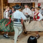 Występ zespołów Zawaternik i Ślebodni - III Konkurs Muzyk „Stefaniakowe Nuty” 2024 - Leśnica - Groń Występ zespołów Zawaternik i Ślebodni - III Konkurs Muzyk „Stefaniakowe Nuty” 2024 - Leśnica - Groń