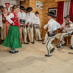 Występ zespołów Zawaternik i Ślebodni - III Konkurs Muzyk „Stefaniakowe Nuty” 2024 - Leśnica - Groń Występ zespołów Zawaternik i Ślebodni - III Konkurs Muzyk „Stefaniakowe Nuty” 2024 - Leśnica - Groń