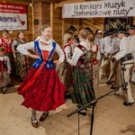 Występ zespołów Zawaternik i Ślebodni - III Konkurs Muzyk „Stefaniakowe Nuty” 2024 - Leśnica - Groń Występ zespołów Zawaternik i Ślebodni - III Konkurs Muzyk „Stefaniakowe Nuty” 2024 - Leśnica - Groń