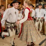 Występ zespołów Zawaternik i Ślebodni - III Konkurs Muzyk „Stefaniakowe Nuty” 2024 - Leśnica - Groń Występ zespołów Zawaternik i Ślebodni - III Konkurs Muzyk „Stefaniakowe Nuty” 2024 - Leśnica - Groń