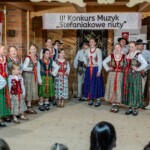 Występ zespołów Zawaternik i Ślebodni - III Konkurs Muzyk „Stefaniakowe Nuty” 2024 - Leśnica - Groń Występ zespołów Zawaternik i Ślebodni - III Konkurs Muzyk „Stefaniakowe Nuty” 2024 - Leśnica - Groń