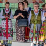 Otwarcie Festynu Bacowskiego - Śpiew Pasterski - grupa śpiewacza zespołu "Ślebodni" Otwarcie Festynu Bacowskiego - Śpiew Pasterski - grupa śpiewacza zespołu "Ślebodni"