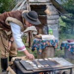 Pokazy w namiocie „Spotkanie” i Pokazy pasterskie „Na szałasie” - 40 Babiogórska Jesień 2024 Pokazy w namiocie „Spotkanie” i Pokazy pasterskie „Na szałasie” - 40 Babiogórska Jesień 2024