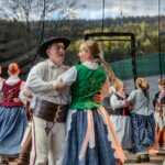 Zespół Regionalny "Cieślica" z Zawoi - 40 Babiogórska Jesień 2024 Zespół Regionalny "Cieślica" z Zawoi - 40 Babiogórska Jesień 2024