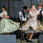 Zespół "Szélrózsa Folkdance Group" z Węgier - 40 Babiogórska Jesień 2024 Zespół "Szélrózsa Folkdance Group" z Węgier - 40 Babiogórska Jesień 2024