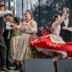 Zespół "Szélrózsa Folkdance Group" z Węgier - 40 Babiogórska Jesień 2024 Zespół "Szélrózsa Folkdance Group" z Węgier - 40 Babiogórska Jesień 2024