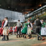 Zespół "Szélrózsa Folkdance Group" z Węgier - 40 Babiogórska Jesień 2024 Zespół "Szélrózsa Folkdance Group" z Węgier - 40 Babiogórska Jesień 2024