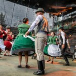 Zespół "Szélrózsa Folkdance Group" z Węgier - 40 Babiogórska Jesień 2024 Zespół "Szélrózsa Folkdance Group" z Węgier - 40 Babiogórska Jesień 2024