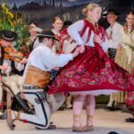 39. Przegląd Gminnych Zespołów Regionalnych „Małe Bajania” - Dziecięcy Zespół Góralski „Białcanie” z Białki Tatrzańskiej 39. Przegląd Gminnych Zespołów Regionalnych „Małe Bajania” - Dziecięcy Zespół Góralski „Białcanie” z Białki Tatrzańskiej