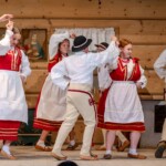 39. Przegląd Gminnych Zespołów Regionalnych „Małe Bajania” - Zespół Regionalny "Ciardasie" z Czarnej Góry 39. Przegląd Gminnych Zespołów Regionalnych „Małe Bajania” - Zespół Regionalny "Ciardasie" z Czarnej Góry