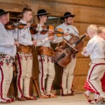 39. Przegląd Gminnych Zespołów Regionalnych „Małe Bajania” - Zespół Regionalny "Małe Ciardasie" z Czarnej Góry 39. Przegląd Gminnych Zespołów Regionalnych „Małe Bajania” - Zespół Regionalny "Małe Ciardasie" z Czarnej Góry