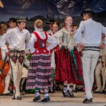 39. Przegląd Gminnych Zespołów Regionalnych „Małe Bajania” - Dziecięcy Zespół Góralski „Mali Białcanie” z Białki Tatrzańskiej 39. Przegląd Gminnych Zespołów Regionalnych „Małe Bajania” - Dziecięcy Zespół Góralski „Mali Białcanie” z Białki Tatrzańskiej