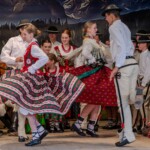 39. Przegląd Gminnych Zespołów Regionalnych „Małe Bajania” - Dziecięcy Zespół Góralski „Mali Białcanie” z Białki Tatrzańskiej 39. Przegląd Gminnych Zespołów Regionalnych „Małe Bajania” - Dziecięcy Zespół Góralski „Mali Białcanie” z Białki Tatrzańskiej