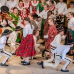 39. Przegląd Gminnych Zespołów Regionalnych „Małe Bajania” - Dziecięcy Zespół Góralski „Mali Białcanie” z Białki Tatrzańskiej 39. Przegląd Gminnych Zespołów Regionalnych „Małe Bajania” - Dziecięcy Zespół Góralski „Mali Białcanie” z Białki Tatrzańskiej