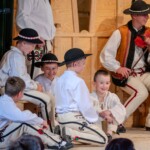 39. Przegląd Gminnych Zespołów Regionalnych „Małe Bajania” - Dziecięcy Zespół Góralski „Mali Białcanie” z Białki Tatrzańskiej 39. Przegląd Gminnych Zespołów Regionalnych „Małe Bajania” - Dziecięcy Zespół Góralski „Mali Białcanie” z Białki Tatrzańskiej