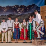 39. Przegląd Gminnych Zespołów Regionalnych „Małe Bajania” - Zespół Góralski „Ślebodni” z Leśnicy-Gronia 39. Przegląd Gminnych Zespołów Regionalnych „Małe Bajania” - Zespół Góralski „Ślebodni” z Leśnicy-Gronia