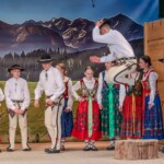 39. Przegląd Gminnych Zespołów Regionalnych „Małe Bajania” - Zespół Góralski „Ślebodni” z Leśnicy-Gronia 39. Przegląd Gminnych Zespołów Regionalnych „Małe Bajania” - Zespół Góralski „Ślebodni” z Leśnicy-Gronia