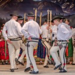 39. Przegląd Gminnych Zespołów Regionalnych „Małe Bajania” - Zespół Góralski „Ślebodni” z Leśnicy-Gronia 39. Przegląd Gminnych Zespołów Regionalnych „Małe Bajania” - Zespół Góralski „Ślebodni” z Leśnicy-Gronia