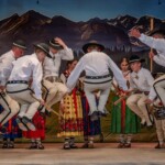 39. Przegląd Gminnych Zespołów Regionalnych „Małe Bajania” - Zespół Góralski „Ślebodni” z Leśnicy-Gronia 39. Przegląd Gminnych Zespołów Regionalnych „Małe Bajania” - Zespół Góralski „Ślebodni” z Leśnicy-Gronia