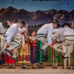 39. Przegląd Gminnych Zespołów Regionalnych „Małe Bajania” - Zespół Góralski „Ślebodni” z Leśnicy-Gronia 39. Przegląd Gminnych Zespołów Regionalnych „Małe Bajania” - Zespół Góralski „Ślebodni” z Leśnicy-Gronia