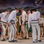 39. Przegląd Gminnych Zespołów Regionalnych „Małe Bajania” - Zespół Góralski „Ślebodni” z Leśnicy-Gronia 39. Przegląd Gminnych Zespołów Regionalnych „Małe Bajania” - Zespół Góralski „Ślebodni” z Leśnicy-Gronia