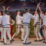 39. Przegląd Gminnych Zespołów Regionalnych „Małe Bajania” - Zespół Góralski „Ślebodni” z Leśnicy-Gronia 39. Przegląd Gminnych Zespołów Regionalnych „Małe Bajania” - Zespół Góralski „Ślebodni” z Leśnicy-Gronia