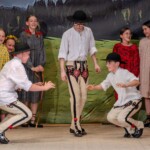 39. Przegląd Gminnych Zespołów Regionalnych „Małe Bajania” - Dziecięcy Zespół Góralski „Zawaternik” z Leśnicy-Gronia 39. Przegląd Gminnych Zespołów Regionalnych „Małe Bajania” - Dziecięcy Zespół Góralski „Zawaternik” z Leśnicy-Gronia