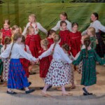 39. Przegląd Gminnych Zespołów Regionalnych „Małe Bajania” - Dziecięcy Zespół Góralski „Zyngierki Białcańskie” z Białki Tatrzańskiej 39. Przegląd Gminnych Zespołów Regionalnych „Małe Bajania” - Dziecięcy Zespół Góralski „Zyngierki Białcańskie” z Białki Tatrzańskiej