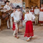 Tatrzański Zwyrt - 9. Gminny Konkurs Tańca Góralskiego i Zbójnickiego w Wiejskim Domu Kultury "Walusiówka" w Leśnicy występ zespołów z Czarnej Góry 2025-06-13 Tatrzański Zwyrt - 9. Gminny Konkurs Tańca Góralskiego i Zbójnickiego w Wiejskim Domu Kultury "Walusiówka" w Leśnicy występ zespołów z Czarnej Góry 2025-06-13