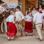 Tatrzański Zwyrt - 9. Gminny Konkurs Tańca Góralskiego i Zbójnickiego w Wiejskim Domu Kultury "Walusiówka" w Leśnicy występ zespołów z Czarnej Góry 2025-06-13 Tatrzański Zwyrt - 9. Gminny Konkurs Tańca Góralskiego i Zbójnickiego w Wiejskim Domu Kultury "Walusiówka" w Leśnicy występ zespołów z Czarnej Góry 2025-06-13