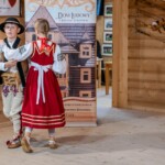 Tatrzański Zwyrt - 9. Gminny Konkurs Tańca Góralskiego i Zbójnickiego w Wiejskim Domu Kultury "Walusiówka" w Leśnicy występ zespołu "Mali Jurgowianie" 2025-06-13 Tatrzański Zwyrt - 9. Gminny Konkurs Tańca Góralskiego i Zbójnickiego w Wiejskim Domu Kultury "Walusiówka" w Leśnicy występ zespołu "Mali Jurgowianie" 2025-06-13