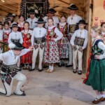 9 Tatrzański Zwyrt - Zespół Góralski ,,Mali Wiyrchowianie” z Bukowiny Tatrzańskiej 2025-06-13 9 Tatrzański Zwyrt - Zespół Góralski ,,Mali Wiyrchowianie” z Bukowiny Tatrzańskiej 2025-06-13