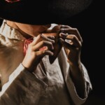 Chłopiec grający na okarynie, Zawoja, 2025, fot. W. Spyrka Chłopiec grający na okarynie, Zawoja, 2025, fot. W. Spyrka