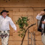 „Jedrzej Wierch i pragrafy” w BCK w wykonaniu Zespołu Góralskiego „Ślebodni” z Leśnicy-Gronia - 2025-07-16 „Jedrzej Wierch i pragrafy” w BCK w wykonaniu Zespołu Góralskiego „Ślebodni” z Leśnicy-Gronia - 2025-07-16