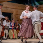 „Jedrzej Wierch i pragrafy” w BCK w wykonaniu Zespołu Góralskiego „Ślebodni” z Leśnicy-Gronia - 2025-07-16 „Jedrzej Wierch i pragrafy” w BCK w wykonaniu Zespołu Góralskiego „Ślebodni” z Leśnicy-Gronia - 2025-07-16