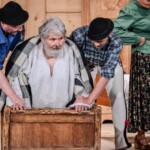 59. Sabałowe Bajania - Sztuka teatralna pt. Chory z Urojenia w wykonaniu Regionalnego Zespołu Teatralnego im. Józefa Pitoraka z Bukowiny Tatrzańskiej 59. Sabałowe Bajania - Sztuka teatralna pt. Chory z Urojenia w wykonaniu Regionalnego Zespołu Teatralnego im. Józefa Pitoraka z Bukowiny Tatrzańskiej