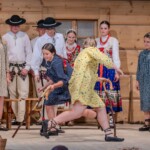 Występ Zespołów Góralskich "Zawaternik" i "Ślebodni" z Leśnicy-Gronia w Bukowiańskim Centrum Kultury 2025-07-17 Występ Zespołów Góralskich "Zawaternik" i "Ślebodni" z Leśnicy-Gronia w Bukowiańskim Centrum Kultury 2025-07-17