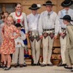 Występ Zespołów Góralskich "Zawaternik" i "Ślebodni" z Leśnicy-Gronia w Bukowiańskim Centrum Kultury 2025-07-17 Występ Zespołów Góralskich "Zawaternik" i "Ślebodni" z Leśnicy-Gronia w Bukowiańskim Centrum Kultury 2025-07-17