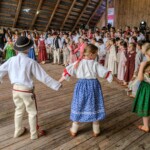 XXII Dzień Polowaca - XXIV Tatrzańskie Wici - Koncert Jubileuszowy z okazji 70-lecia istnienia zespołu dziecięcego z Jurgowa - Mali Jurgowianie - Jurgów - Amfiteatr nad rzeką Białką 2025-07-27 XXII Dzień Polowaca - XXIV Tatrzańskie Wici - Koncert Jubileuszowy z okazji 70-lecia istnienia zespołu dziecięcego z Jurgowa - Mali Jurgowianie - Jurgów - Amfiteatr nad rzeką Białką 2025-07-27