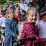 XXII Dzień Polowaca - XXIV Tatrzańskie Wici - Koncert Jubileuszowy z okazji 70-lecia istnienia zespołu dziecięcego z Jurgowa - Mali Jurgowianie - Jurgów - Amfiteatr nad rzeką Białką 2025-07-27 XXII Dzień Polowaca - XXIV Tatrzańskie Wici - Koncert Jubileuszowy z okazji 70-lecia istnienia zespołu dziecięcego z Jurgowa - Mali Jurgowianie - Jurgów - Amfiteatr nad rzeką Białką 2025-07-27