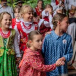 XXII Dzień Polowaca - XXIV Tatrzańskie Wici - Koncert Jubileuszowy z okazji 70-lecia istnienia zespołu dziecięcego z Jurgowa - Mali Jurgowianie - Jurgów - Amfiteatr nad rzeką Białką 2025-07-27 XXII Dzień Polowaca - XXIV Tatrzańskie Wici - Koncert Jubileuszowy z okazji 70-lecia istnienia zespołu dziecięcego z Jurgowa - Mali Jurgowianie - Jurgów - Amfiteatr nad rzeką Białką 2025-07-27