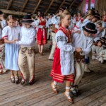 XXII Dzień Polowaca - XXIV Tatrzańskie Wici - Koncert Jubileuszowy z okazji 70-lecia istnienia zespołu dziecięcego z Jurgowa - Mali Jurgowianie - Jurgów - Amfiteatr nad rzeką Białką 2025-07-27 XXII Dzień Polowaca - XXIV Tatrzańskie Wici - Koncert Jubileuszowy z okazji 70-lecia istnienia zespołu dziecięcego z Jurgowa - Mali Jurgowianie - Jurgów - Amfiteatr nad rzeką Białką 2025-07-27