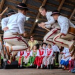 XXII Dzień Polowaca - XXIV Tatrzańskie Wici - Koncert Jubileuszowy z okazji 70-lecia istnienia zespołu dziecięcego z Jurgowa - Mali Jurgowianie - Jurgów - Amfiteatr nad rzeką Białką 2025-07-27 XXII Dzień Polowaca - XXIV Tatrzańskie Wici - Koncert Jubileuszowy z okazji 70-lecia istnienia zespołu dziecięcego z Jurgowa - Mali Jurgowianie - Jurgów - Amfiteatr nad rzeką Białką 2025-07-27