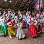 XXII Dzień Polowaca - XXIV Tatrzańskie Wici - Koncert Jubileuszowy z okazji 70-lecia istnienia zespołu dziecięcego z Jurgowa - Mali Jurgowianie - Jurgów - Amfiteatr nad rzeką Białką 2025-07-27 XXII Dzień Polowaca - XXIV Tatrzańskie Wici - Koncert Jubileuszowy z okazji 70-lecia istnienia zespołu dziecięcego z Jurgowa - Mali Jurgowianie - Jurgów - Amfiteatr nad rzeką Białką 2025-07-27