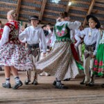 XXII Dzień Polowaca - XXIV Tatrzańskie Wici - Koncert Jubileuszowy z okazji 70-lecia istnienia zespołu dziecięcego z Jurgowa - Mali Jurgowianie - Jurgów - Amfiteatr nad rzeką Białką 2025-07-27 XXII Dzień Polowaca - XXIV Tatrzańskie Wici - Koncert Jubileuszowy z okazji 70-lecia istnienia zespołu dziecięcego z Jurgowa - Mali Jurgowianie - Jurgów - Amfiteatr nad rzeką Białką 2025-07-27