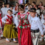 XXII Dzień Polowaca - XXIV Tatrzańskie Wici - Koncert Jubileuszowy z okazji 70-lecia istnienia zespołu dziecięcego z Jurgowa - Mali Jurgowianie - Jurgów - Amfiteatr nad rzeką Białką 2025-07-27 XXII Dzień Polowaca - XXIV Tatrzańskie Wici - Koncert Jubileuszowy z okazji 70-lecia istnienia zespołu dziecięcego z Jurgowa - Mali Jurgowianie - Jurgów - Amfiteatr nad rzeką Białką 2025-07-27