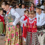 XXII Dzień Polowaca - XXIV Tatrzańskie Wici - Koncert Jubileuszowy z okazji 70-lecia istnienia zespołu dziecięcego z Jurgowa - Mali Jurgowianie - Jurgów - Amfiteatr nad rzeką Białką 2025-07-27 XXII Dzień Polowaca - XXIV Tatrzańskie Wici - Koncert Jubileuszowy z okazji 70-lecia istnienia zespołu dziecięcego z Jurgowa - Mali Jurgowianie - Jurgów - Amfiteatr nad rzeką Białką 2025-07-27