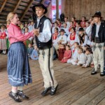 XXII Dzień Polowaca - XXIV Tatrzańskie Wici - Koncert Jubileuszowy z okazji 70-lecia istnienia zespołu dziecięcego z Jurgowa - Mali Jurgowianie - Jurgów - Amfiteatr nad rzeką Białką 2025-07-27 XXII Dzień Polowaca - XXIV Tatrzańskie Wici - Koncert Jubileuszowy z okazji 70-lecia istnienia zespołu dziecięcego z Jurgowa - Mali Jurgowianie - Jurgów - Amfiteatr nad rzeką Białką 2025-07-27