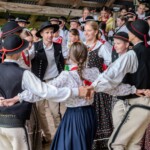 XXII Dzień Polowaca - XXIV Tatrzańskie Wici - Koncert Jubileuszowy z okazji 70-lecia istnienia zespołu dziecięcego z Jurgowa - Mali Jurgowianie - Jurgów - Amfiteatr nad rzeką Białką 2025-07-27 XXII Dzień Polowaca - XXIV Tatrzańskie Wici - Koncert Jubileuszowy z okazji 70-lecia istnienia zespołu dziecięcego z Jurgowa - Mali Jurgowianie - Jurgów - Amfiteatr nad rzeką Białką 2025-07-27